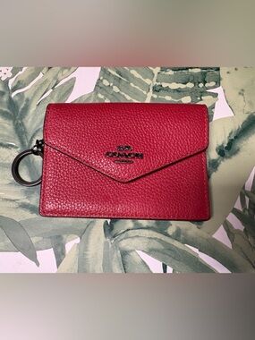 Coach Pebbled Leather Card Case in Raspberry Pink with Gunmetal Ring